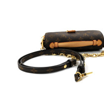 Louis Vuitton Metis East West Monogram