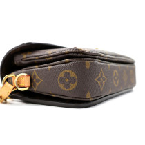 Louis Vuitton Metis East West Monogram