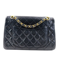 Chanel Klassische Kleine Schwarzes Leder