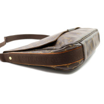 Louis Vuitton District GM Monogram