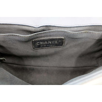 Chanel Le Boy Limited Pelle Blu