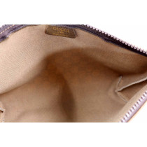 Gucci Pochette Plus Vintage GG Beige