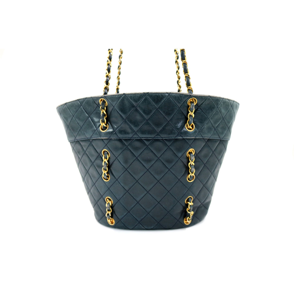 Chanel Bucket Bag Pelle Blu Notte