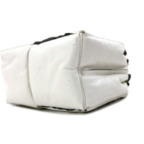 Bottega Veneta Beauty Pelle Bianca