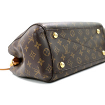 Louis Vuitton Montaigne Monogram