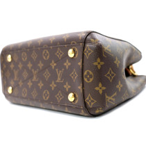 Louis Vuitton Montaigne Monogram