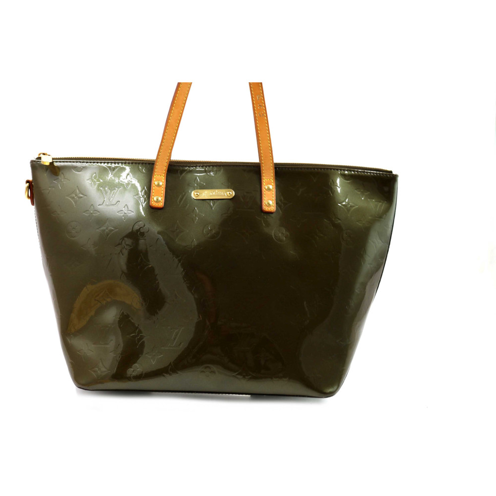 Louis Vuitton Bellevue GM Vernis Verde