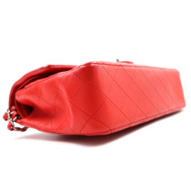 Chanel Classica Media Pelle Rossa