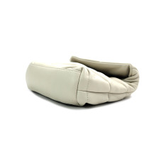 Saint Laurent Puffer Toy Pelle Bianca