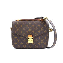 Louis Vuitton Pochette Metis Monogram