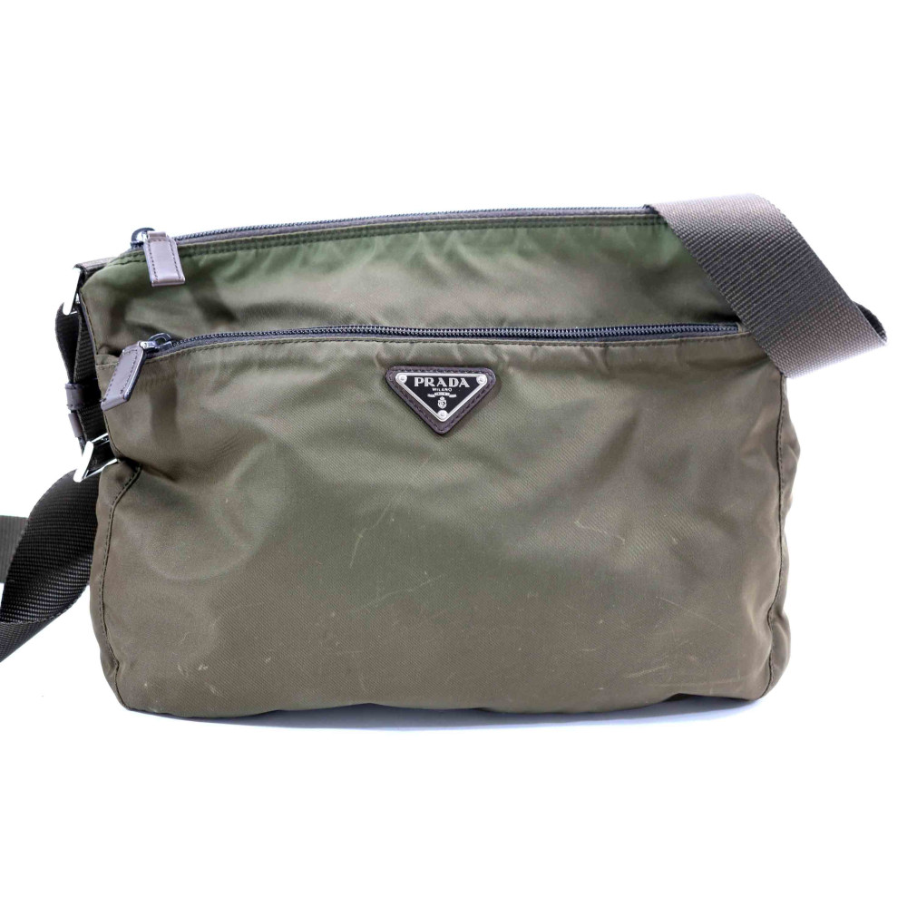 Prada Shopping Nylon Verde