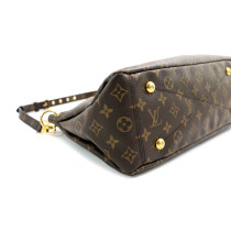 Louis Vuitton Pallas Monogram
