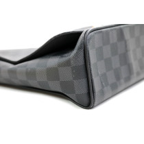 Louis Vuitton District Damier Graphite