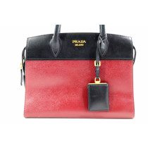 Prada Esplanade Pelle Nera e Rossa