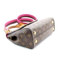 Louis Vuitton Cluny