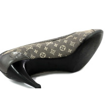 Louis Vuitton Décolleté Pelle e Tessuto Grigio Argento