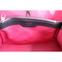 Louis Vuitton Capucines Pelle Blu