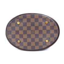 Louis Vuitton Bucket Marais PM