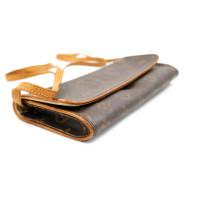 Louis Vuitton Twin Pochette GM