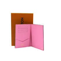 Louis Vuitton Portacarte Limited Monogram