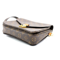 Louis Vuitton Metis Monogram