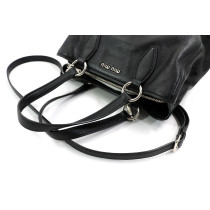 Miu Miu Shopping Pelle Nera