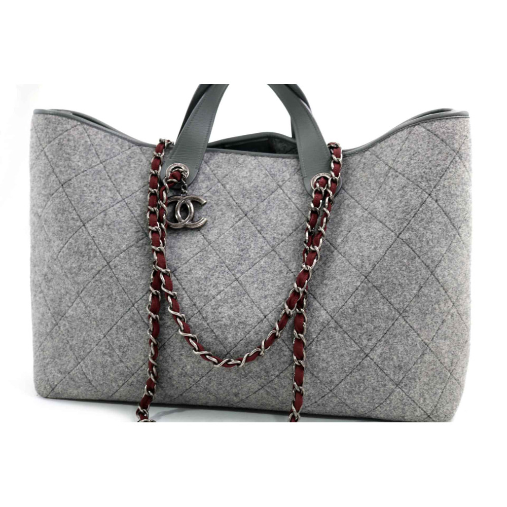 Chanel Shopping Lana Grigia