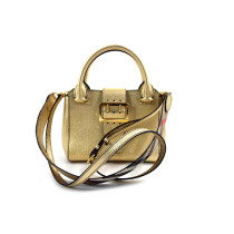 Burberry Cuir Or