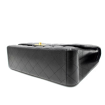 Chanel Maxi Jumbo Pelle Caviar Nera