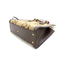 Gucci Diana GG Jumbo Beige