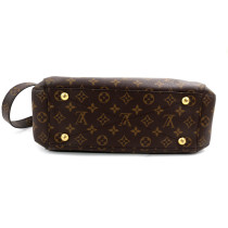 Louis Vuitton Montaigne Monogram