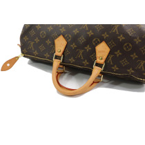Louis Vuitton Speedy 40 Monogram