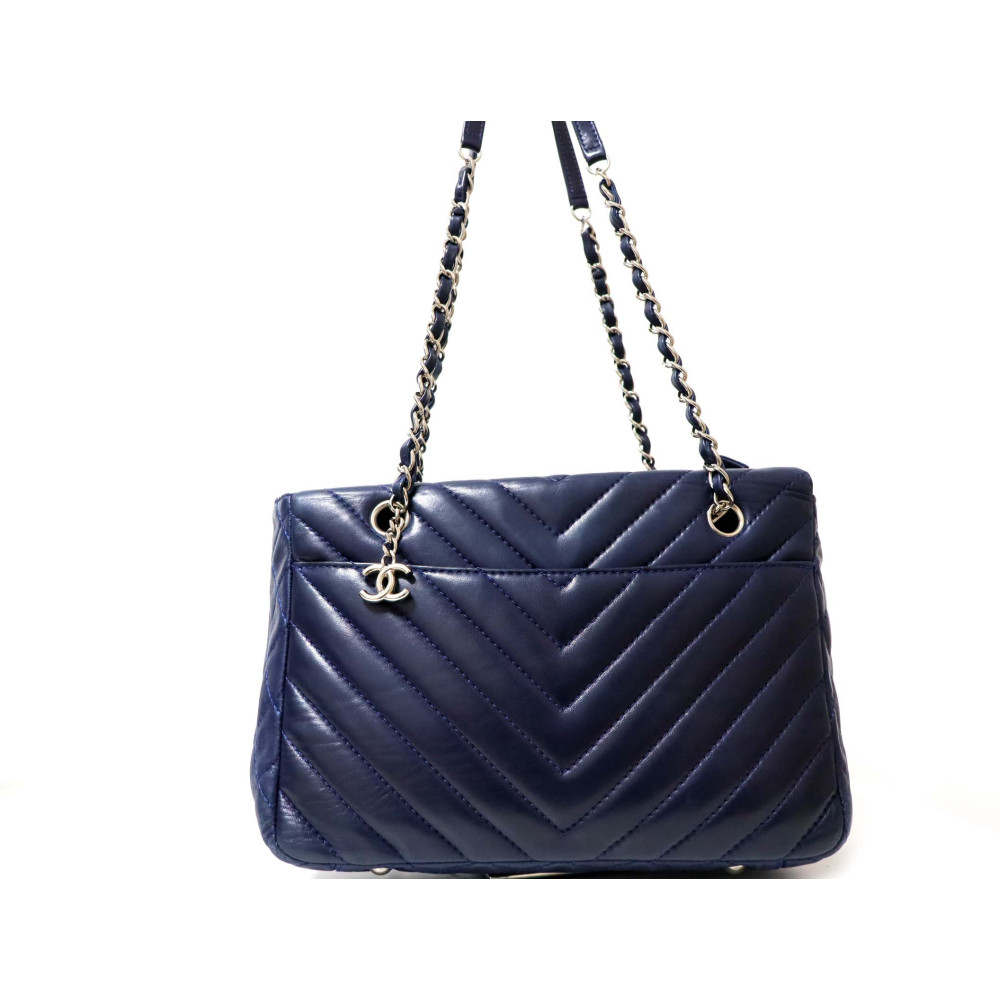 Chanel Chevron Pelle Blu Scuro