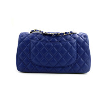 Chanel Classica Media Pelle Blu
