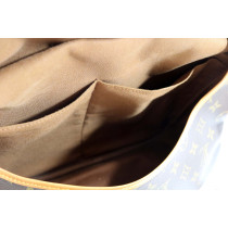 Louis Vuitton Saumur Monogram