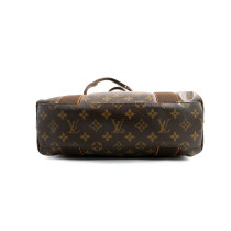 Louis Vuitton Beaubourg Monogram