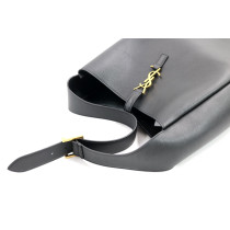 Saint Laurent Le 5 à 7 Small Pelle Nera