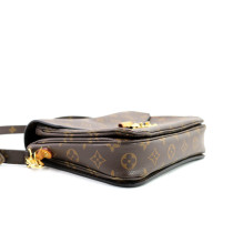 Louis Vuitton Metis Monogram