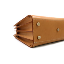 Saint Laurent Sac de Jour Baby Pelle Cannella