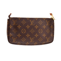 Louis Vuitton Pochette Monogram