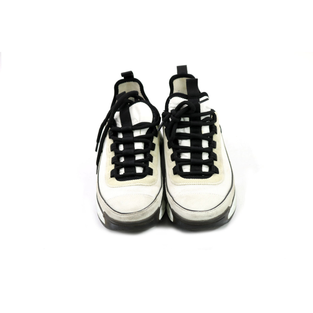 Chanel Sneakers Velvet Calf Skin Tela Bianco e Nero