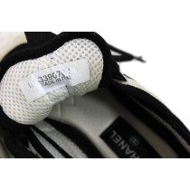 Chanel Sneakers Velvet Calf Skin Tela Bianco e Nero