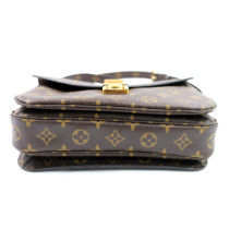 Louis Vuitton Metis Monogram