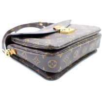 Louis Vuitton Metis Monogram
