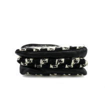 Miu Miu Shopping Lana Bianca e Nera