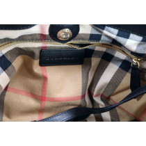 Burberry Shopping Pelle Nera