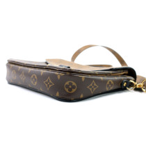 Louis Vuitton Metis Reverse Monogram