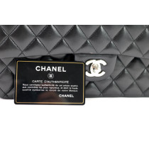 Chanel Classica Pelle Nera