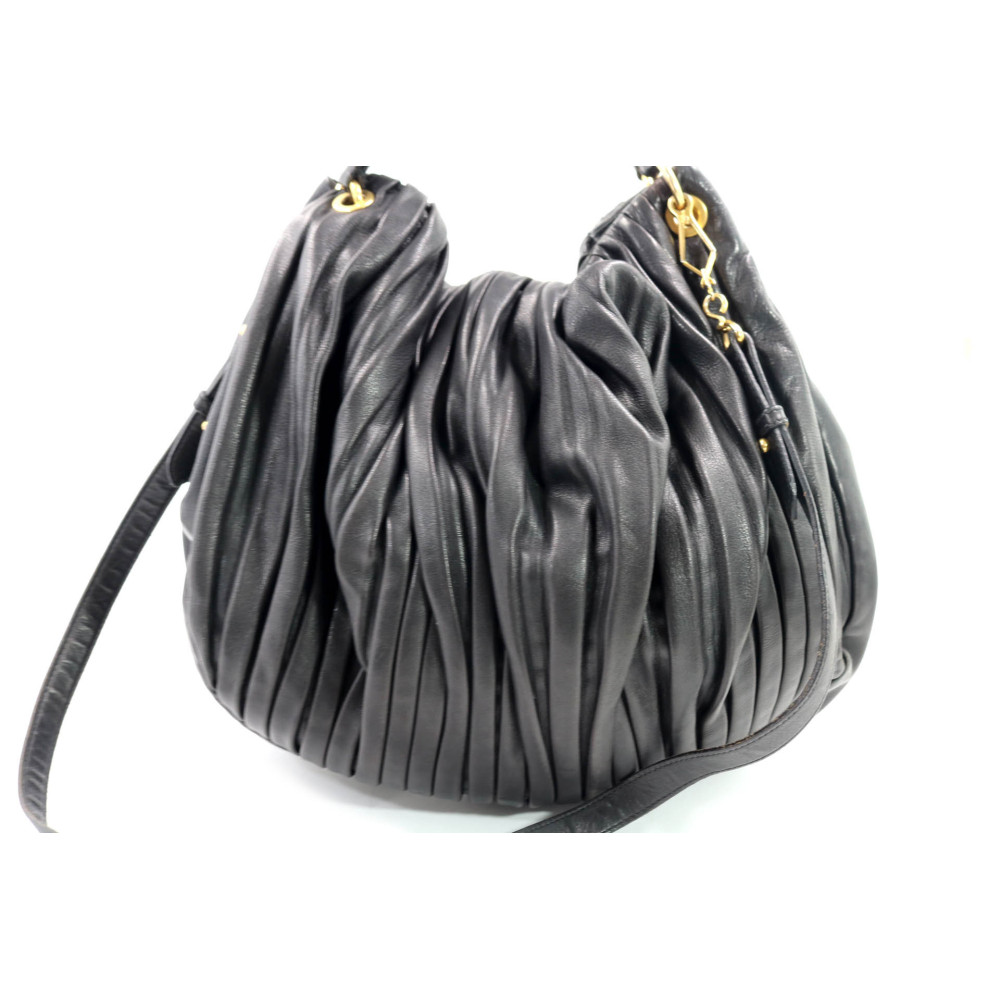 Miu Miu Shopping Pelle Nera