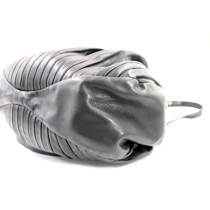 Miu Miu Shopping Pelle Nera